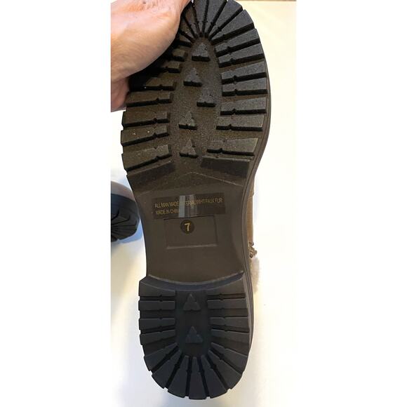 Dolce Vita Leather Buckle Fur Zipper Boot Gray Tan Size 7.5 NEW - Picture 8 of 8